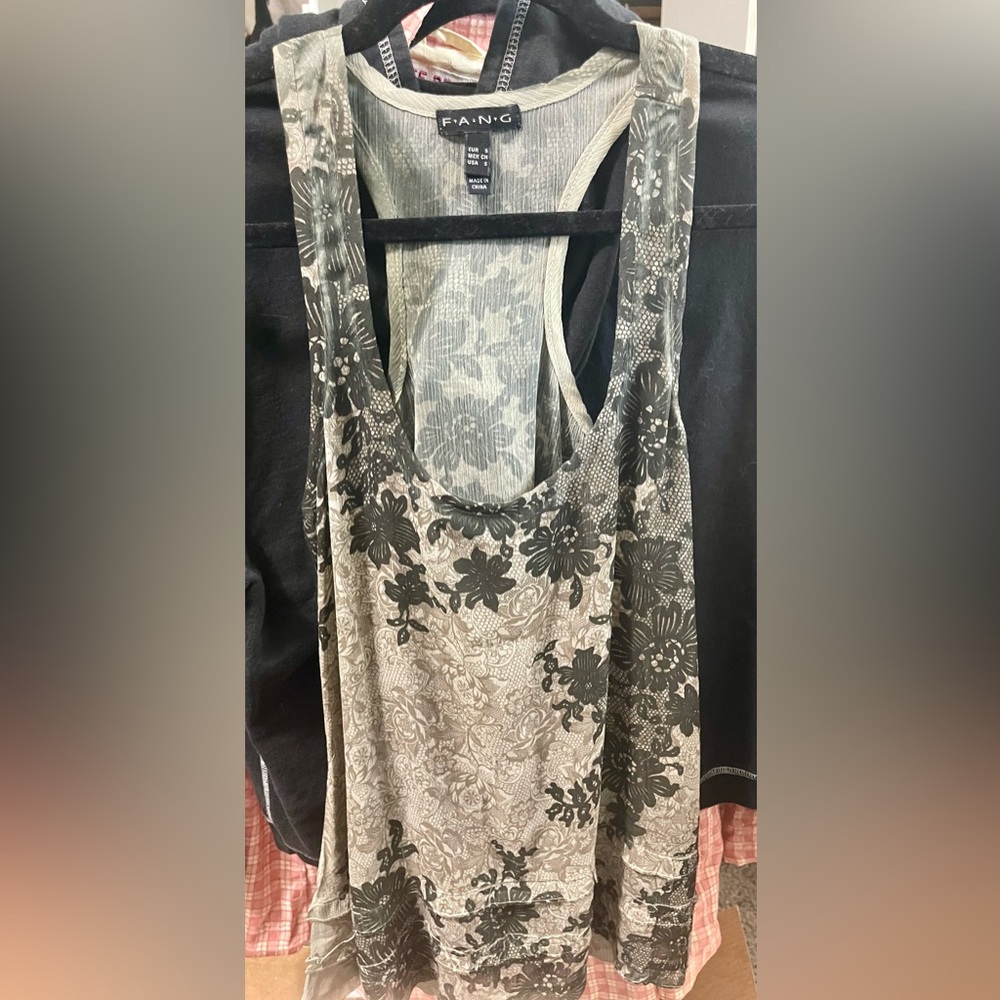 Fang Gray and Black Tank Top